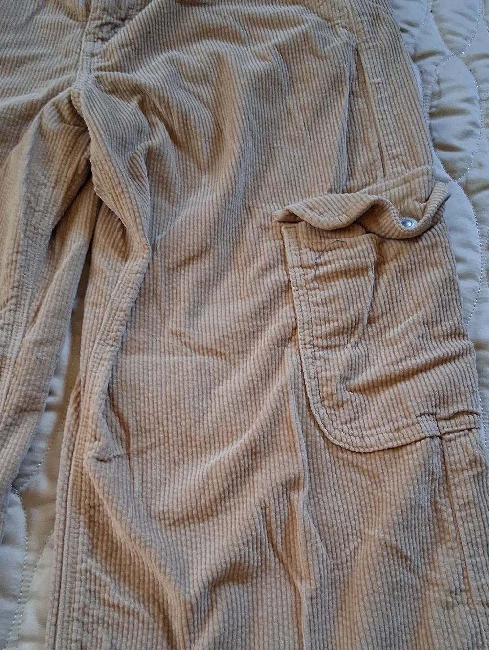 Corduroy Cargo Pants in Light Beige - Picture 4 of 9